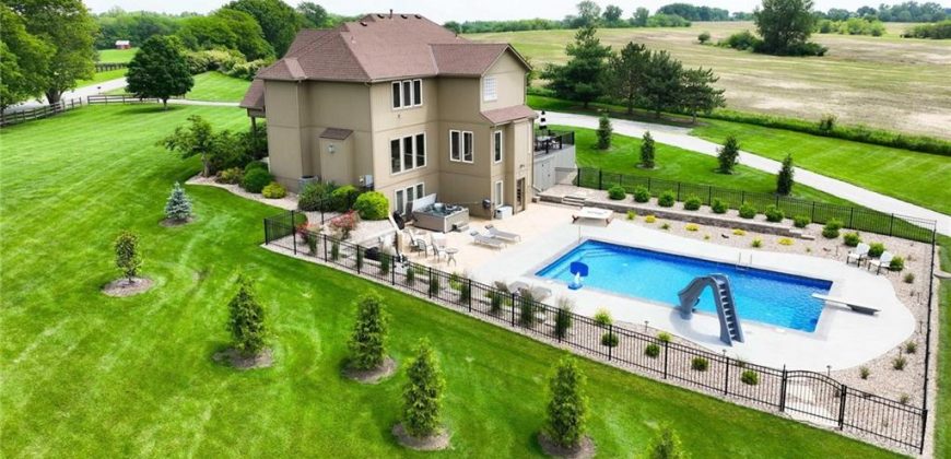 Homes for Sale in Kansas City, MO 64166 | 12400 NE Sherman Road