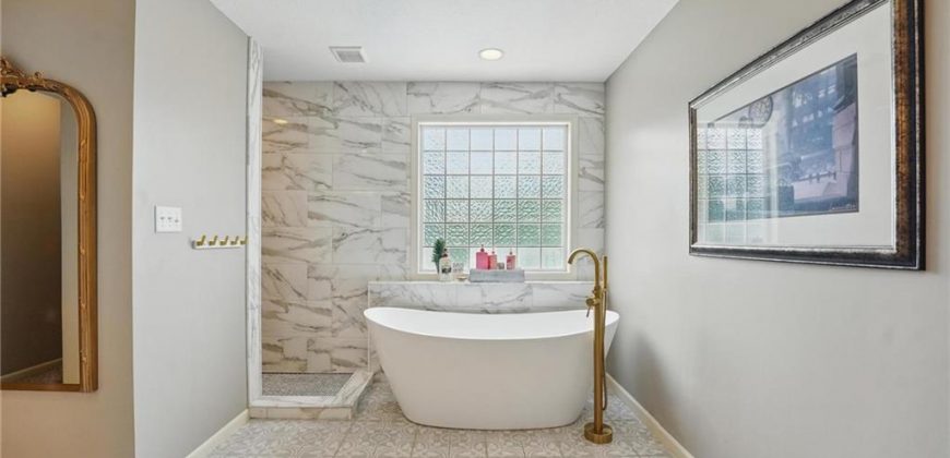 Homes for Sale in Kansas City, MO 64166 | 12400 NE Sherman Road