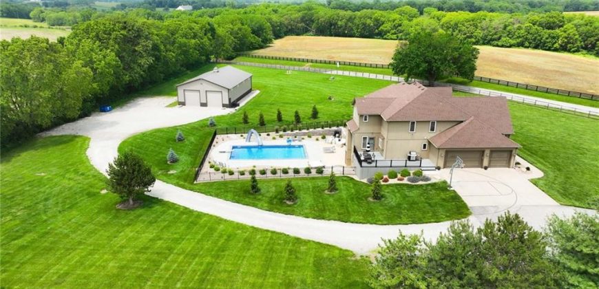 Homes for Sale in Kansas City, MO 64166 | 12400 NE Sherman Road