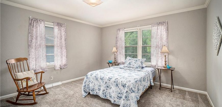 Homes for Sale in Kansas City, MO 64118 | 5501 N Troost Avenue