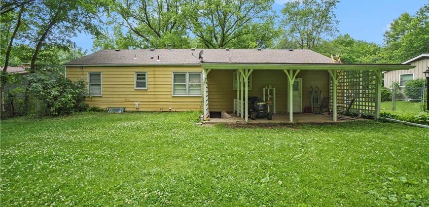 Homes for Sale in Kansas City, MO 64118 | 5501 N Troost Avenue