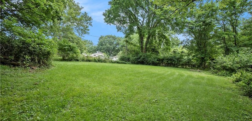 Homes for Sale in Kansas City, MO 64118 | 5501 N Troost Avenue