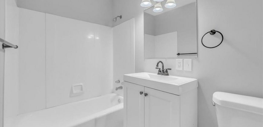 Homes for Sale in Kansas City, MO 64119 | 5104 N Smalley Avenue