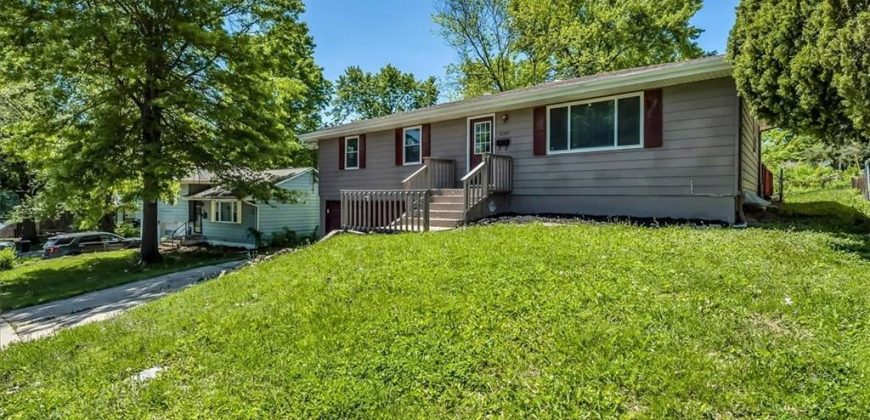 Homes for Sale in Kansas City, MO 64119 | 5104 N Smalley Avenue