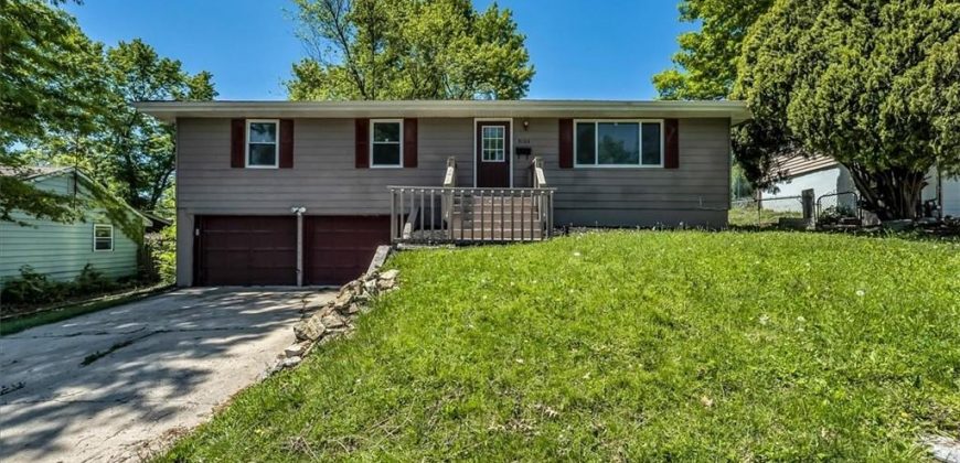 Homes for Sale in Kansas City, MO 64119 | 5104 N Smalley Avenue