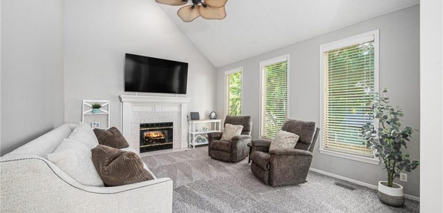 Homes for Sale in Smithville, MO 64089 | 305  Dublin Circle