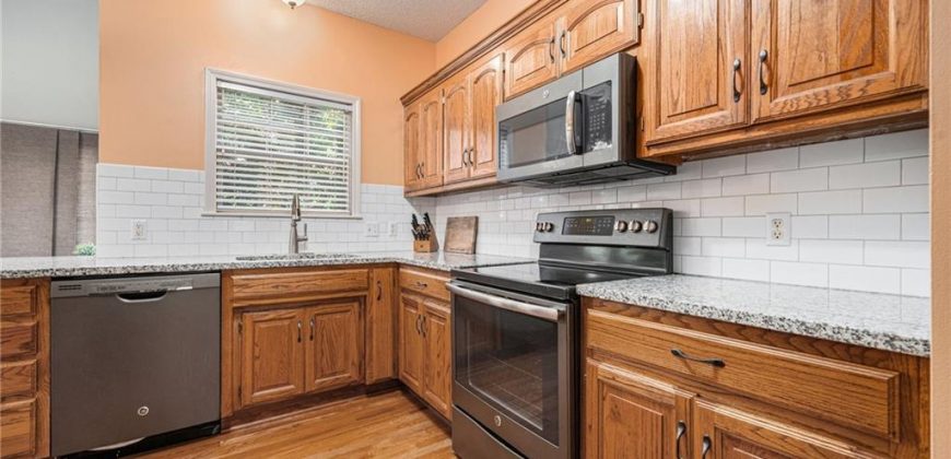 Homes for Sale in Smithville, MO 64089 | 305  Dublin Circle