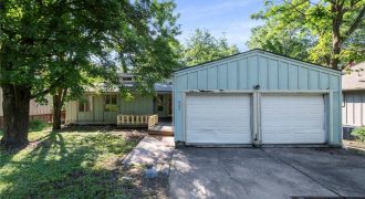 Homes for Sale in Liberty, MO 64068 | 527  Lancelot Drive