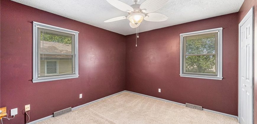 Homes for Sale in Smithville, MO 64089 | 308 E Meadow Street