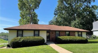 Homes for Sale in Kansas City, MO 64118 | 829 NW 69th Street