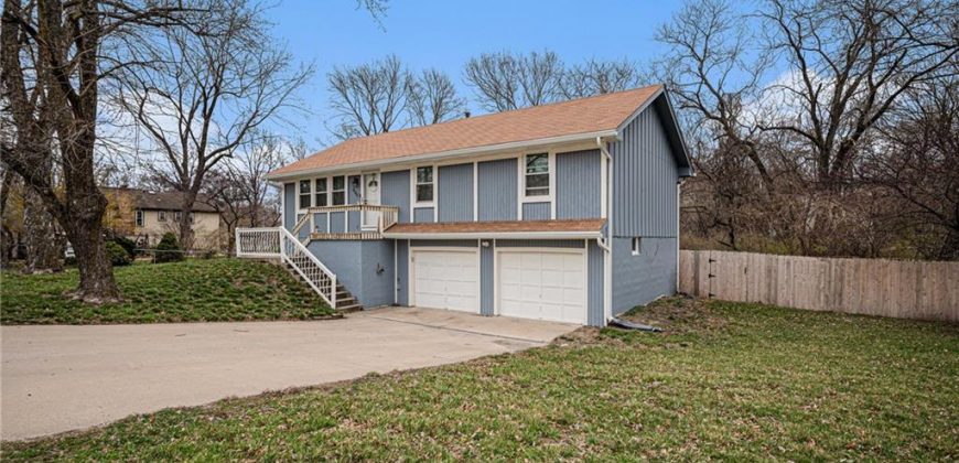 Homes for Sale in Kansas City, MO 64155 | 400 NE 114th Street