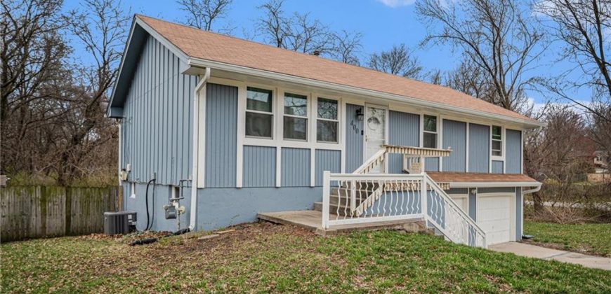 Homes for Sale in Kansas City, MO 64155 | 400 NE 114th Street