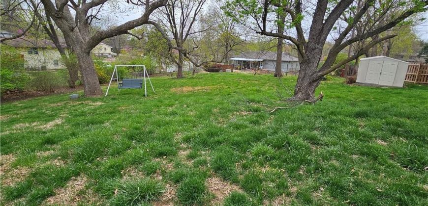 Homes for Sale in Liberty, MO 64068 | 1314  Meadow Court