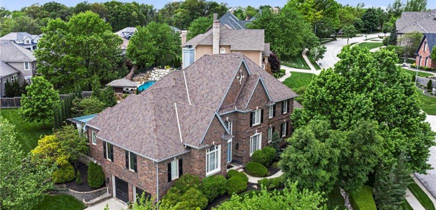 Homes for Sale in Kansas City, MO 64151 | 6000 N Cosby Court
