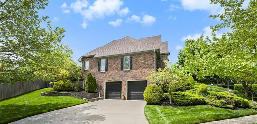 Homes for Sale in Kansas City, MO 64151 | 6000 N Cosby Court