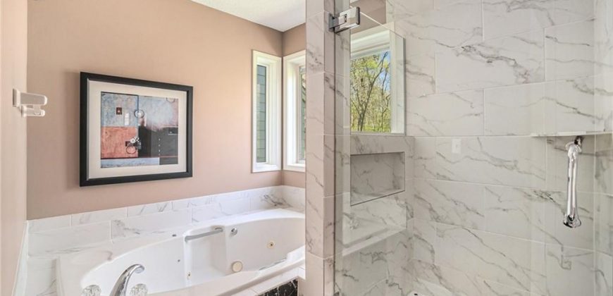 Homes for Sale in Kansas City, MO 64118 | 2116 NE 79th Terrace