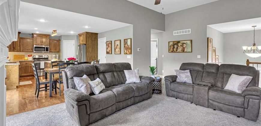 Homes for Sale in Kearney, MO 64060 | 1211  Clear Creek Drive