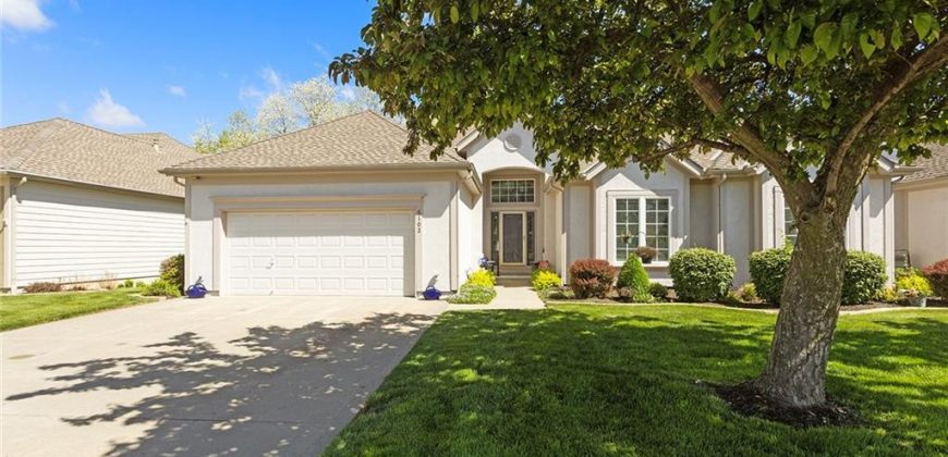 Homes for Sale in Kansas City, MO 64151 | 6102 NW 79th Street