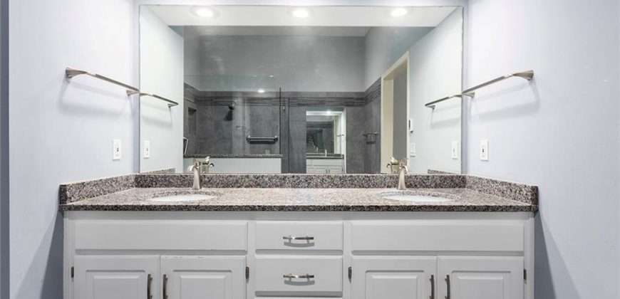 Homes for Sale in Kansas City, MO 64151 | 6102 NW 79th Street
