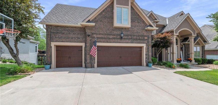 Homes for Sale in Parkville, MO 64152 | 8129  Clearwater Point