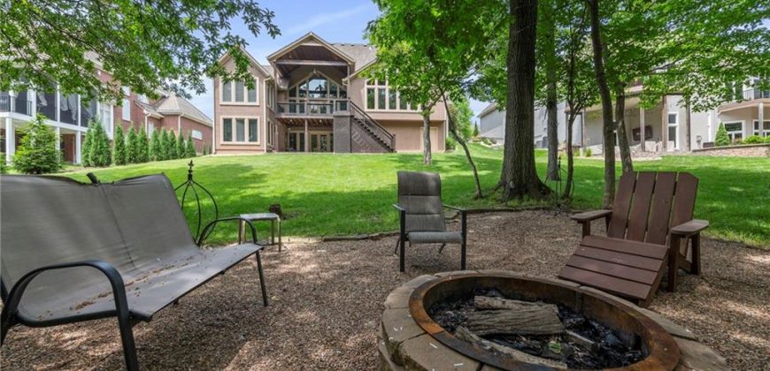 Homes for Sale in Parkville, MO 64152 | 8129  Clearwater Point