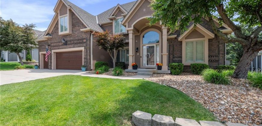 Homes for Sale in Parkville, MO 64152 | 8129  Clearwater Point