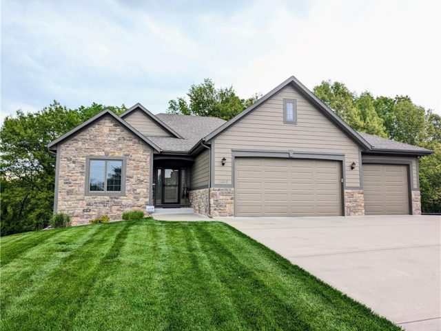 Homes for Sale in Liberty, MO 64068 | 11217  Taylor Drive