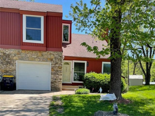 Homes for Sale in Kansas City, MO 64155 | 613 NE 90th Terrace