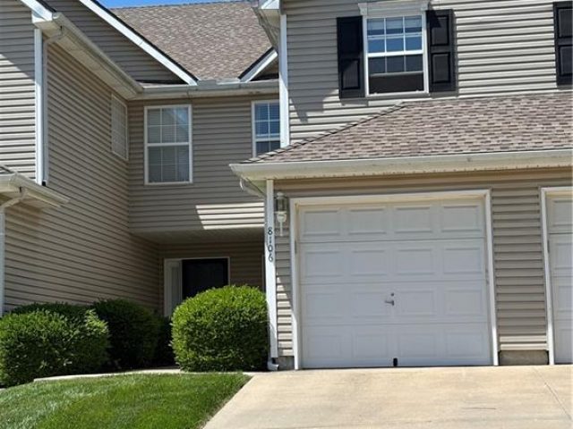 Homes for Sale in Kansas City, MO 64119 | 8106 N Lawn Avenue