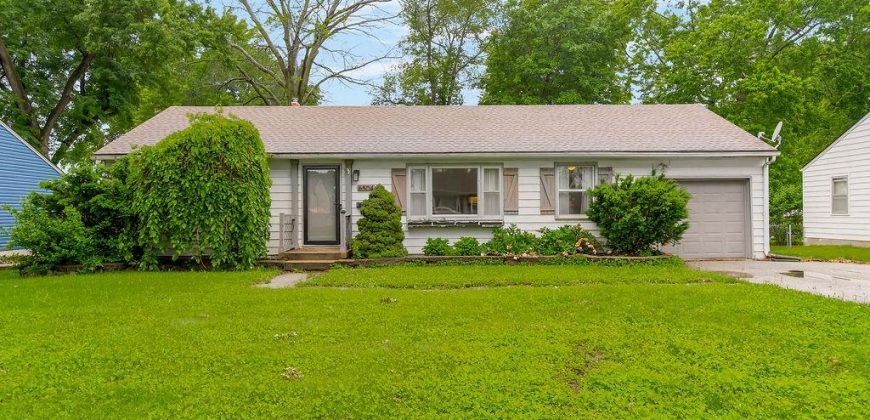 Homes for Sale in Gladstone, MO 64118 | 6504 N Harrison Street