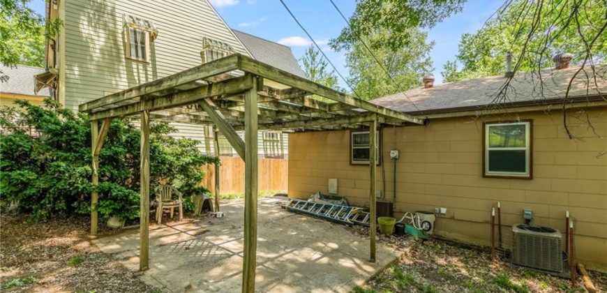 Homes for Sale in Kansas City, MO 64117 | 4128 N Spruce Avenue