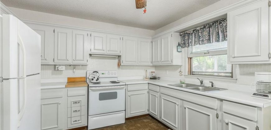 Homes for Sale in Kansas City, MO 64117 | 4128 N Spruce Avenue