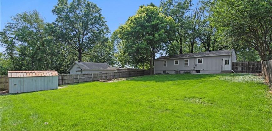 Homes for Sale in Liberty, MO 64068 | 819  REED Street
