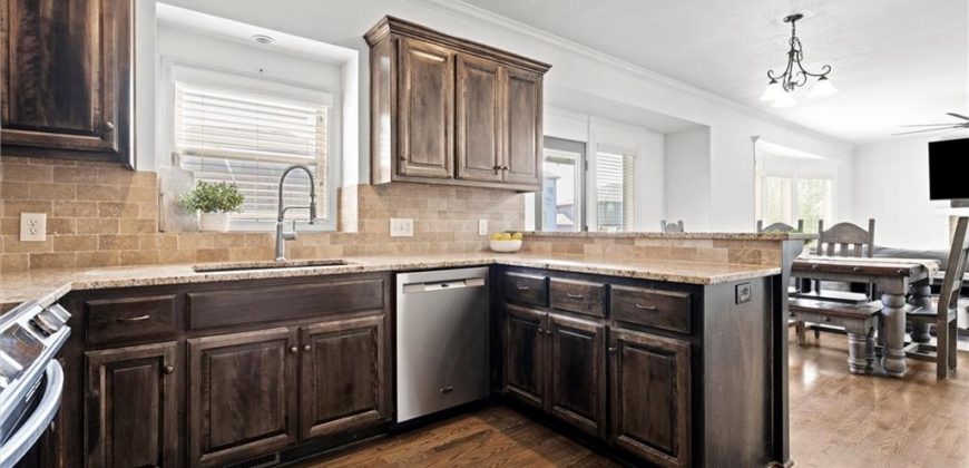 Homes for Sale in Kansas City, MO 64157 | 9602 N Oxford Court