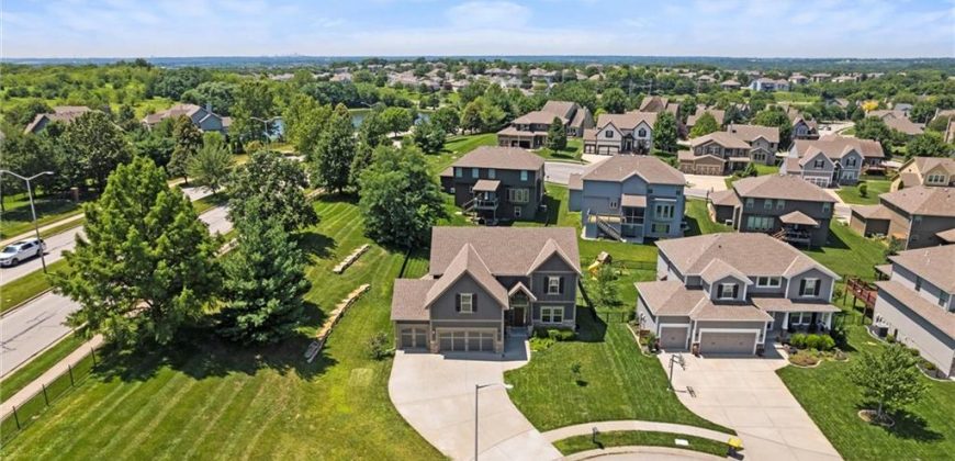 Homes for Sale in Kansas City, MO 64157 | 9602 N Oxford Court