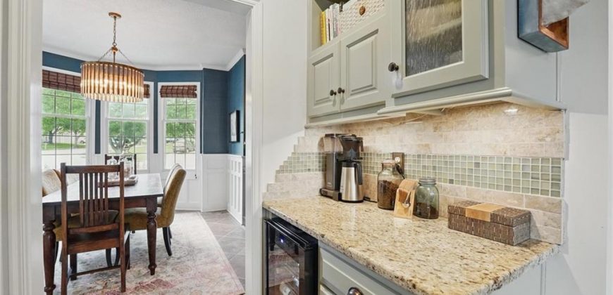 Homes for Sale in Kansas City, MO 64151 | 7912 NW Birch Lane