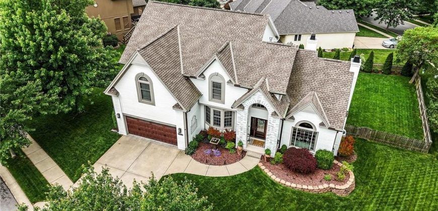 Homes for Sale in Kansas City, MO 64151 | 7912 NW Birch Lane