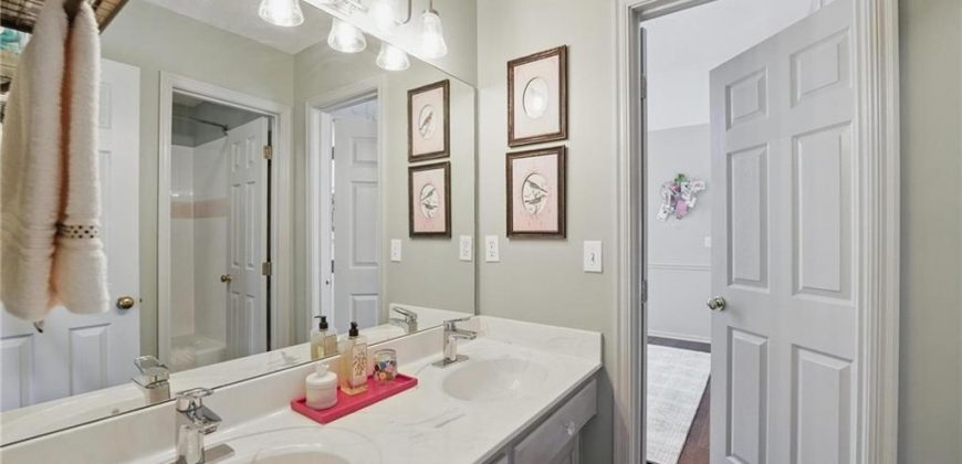 Homes for Sale in Kansas City, MO 64151 | 7912 NW Birch Lane
