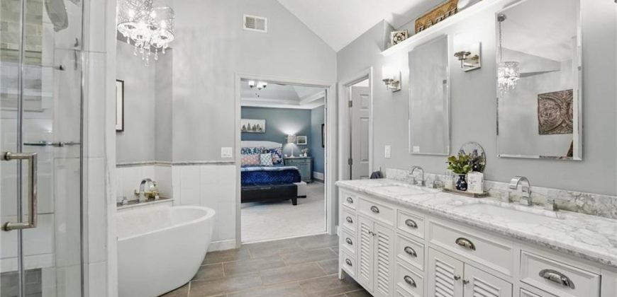 Homes for Sale in Kansas City, MO 64151 | 7912 NW Birch Lane