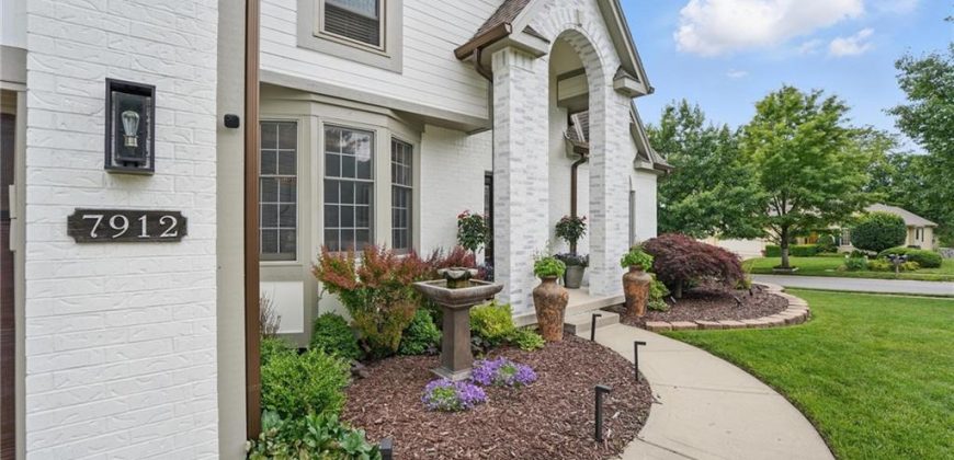 Homes for Sale in Kansas City, MO 64151 | 7912 NW Birch Lane