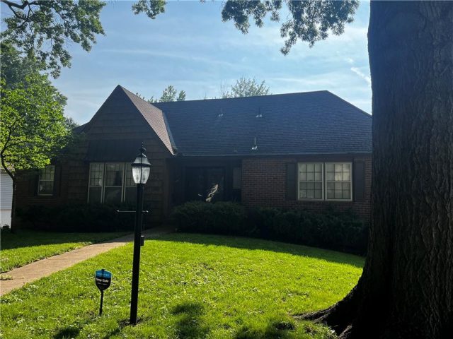 Homes for Sale in Kansas City, MO 64151 | 6905 NW Birch Lane