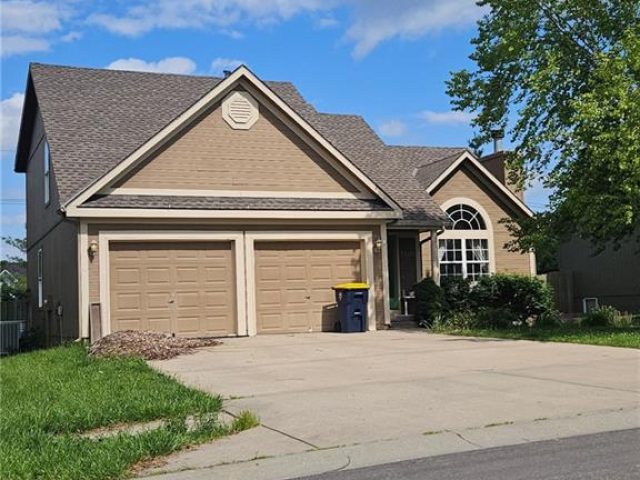 Homes for Sale in Kansas City, MO 64158 | 7503 N LEWIS Avenue