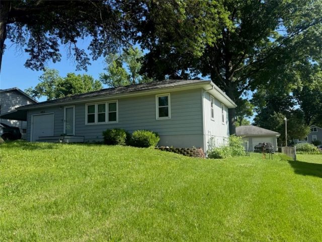 Homes for Sale in Kansas City, MO 64117 | 4511 NE 45th Street