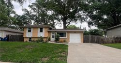 Homes for Sale in Liberty, MO 64068 | 1203 S Skyline Drive