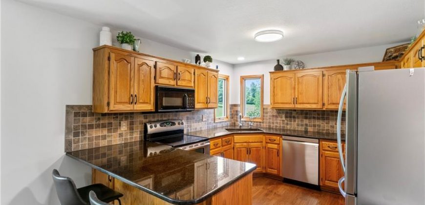 Homes for Sale in Kearney, MO 64060 | 1710  Sunset Drive