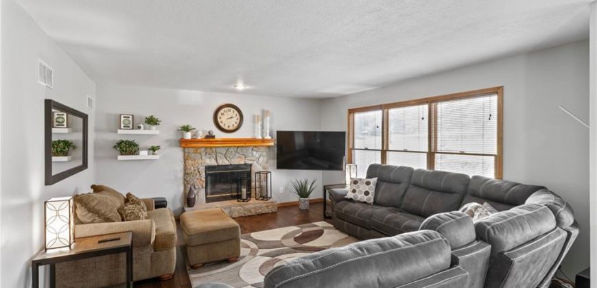 Homes for Sale in Kearney, MO 64060 | 1710  Sunset Drive