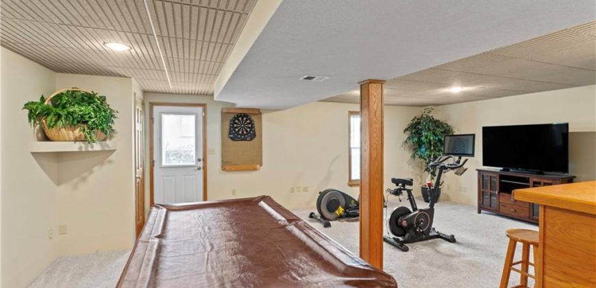 Homes for Sale in Kearney, MO 64060 | 1710  Sunset Drive