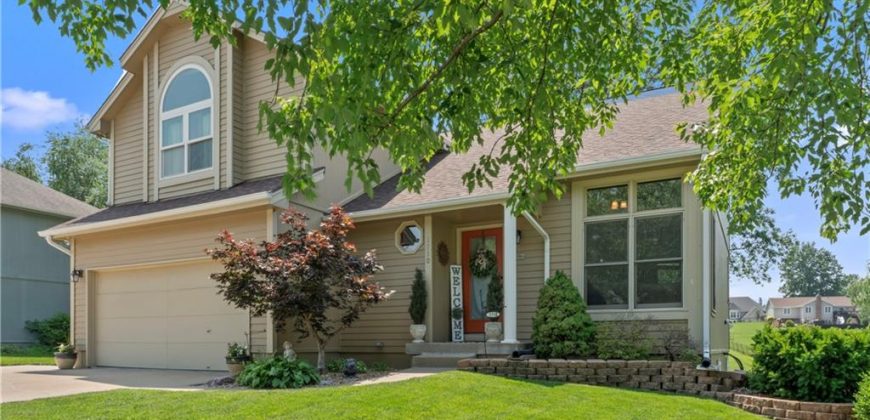 Homes for Sale in Kearney, MO 64060 | 1710  Sunset Drive