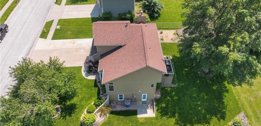 Homes for Sale in Kearney, MO 64060 | 1710  Sunset Drive