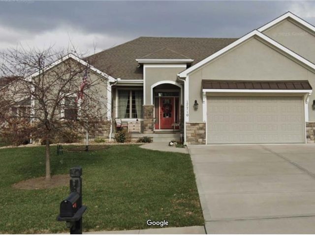 Homes for Sale in Smithville, MO 64089 | 17710  Mission Ridge Drive